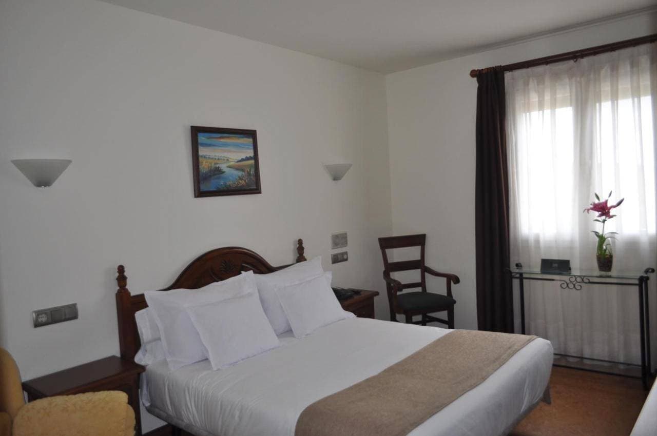 Foto 4 von 12: Double or Twin Room
