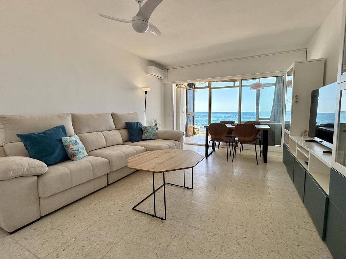 Foto 2 von 23: One-Bedroom Apartment with Sea View and Terrace