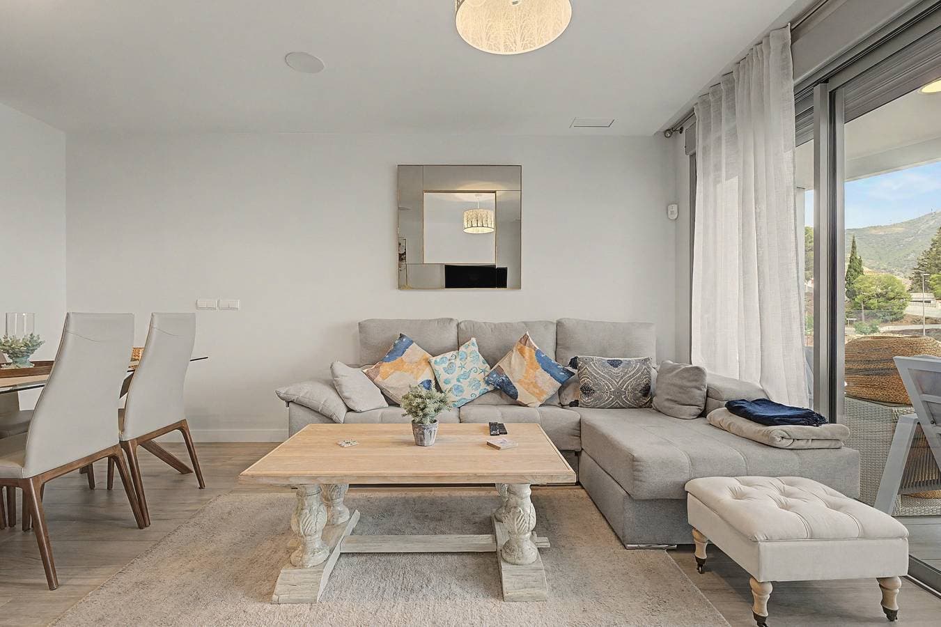 Foto 2 von 22: Apartment 'In Inbisa' mit Meerblick, WLAN und Klimaanlage