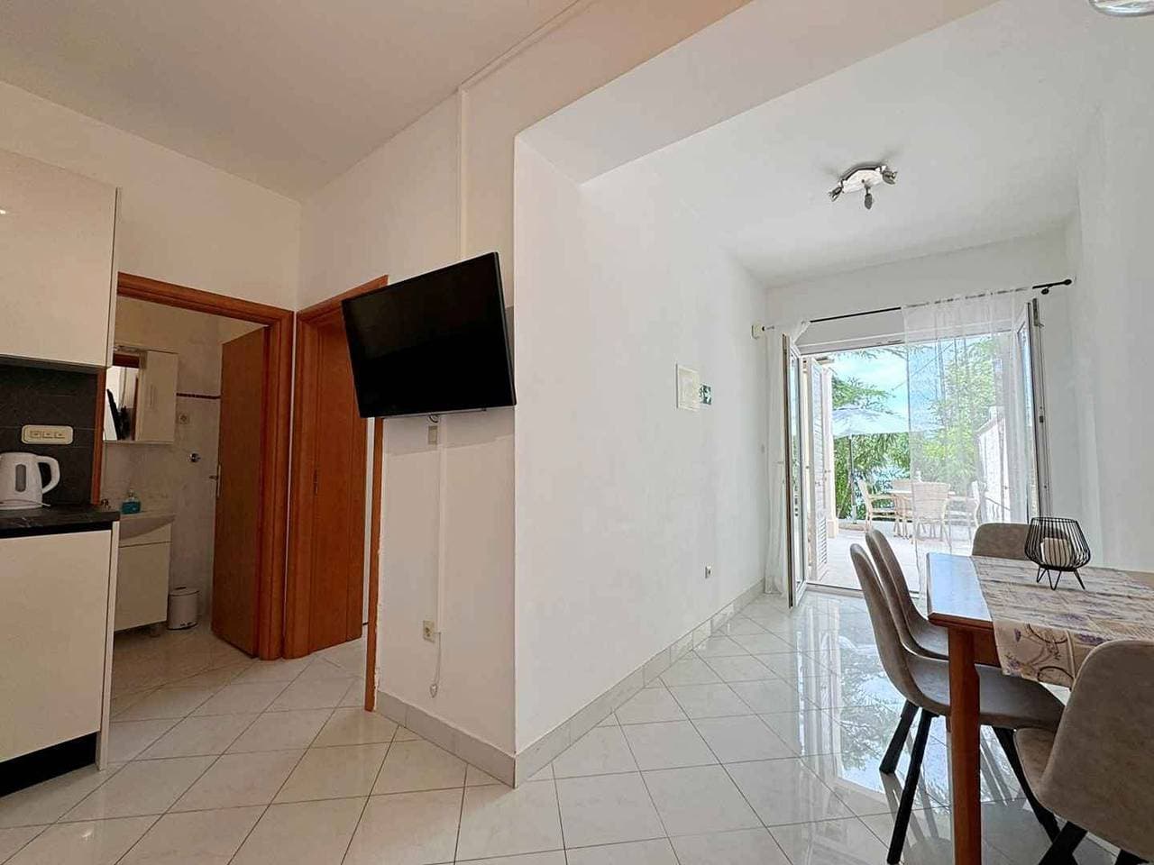 Foto 13 von 32: Ferienwohnung mit Meerblick 20 m von der Küste