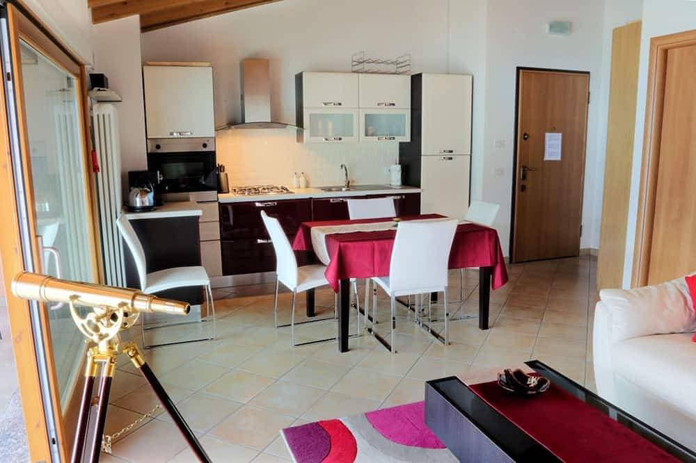Foto 12 von 23: Penthouse-Wohnung am Comer See mit herrlichen See und die Berge