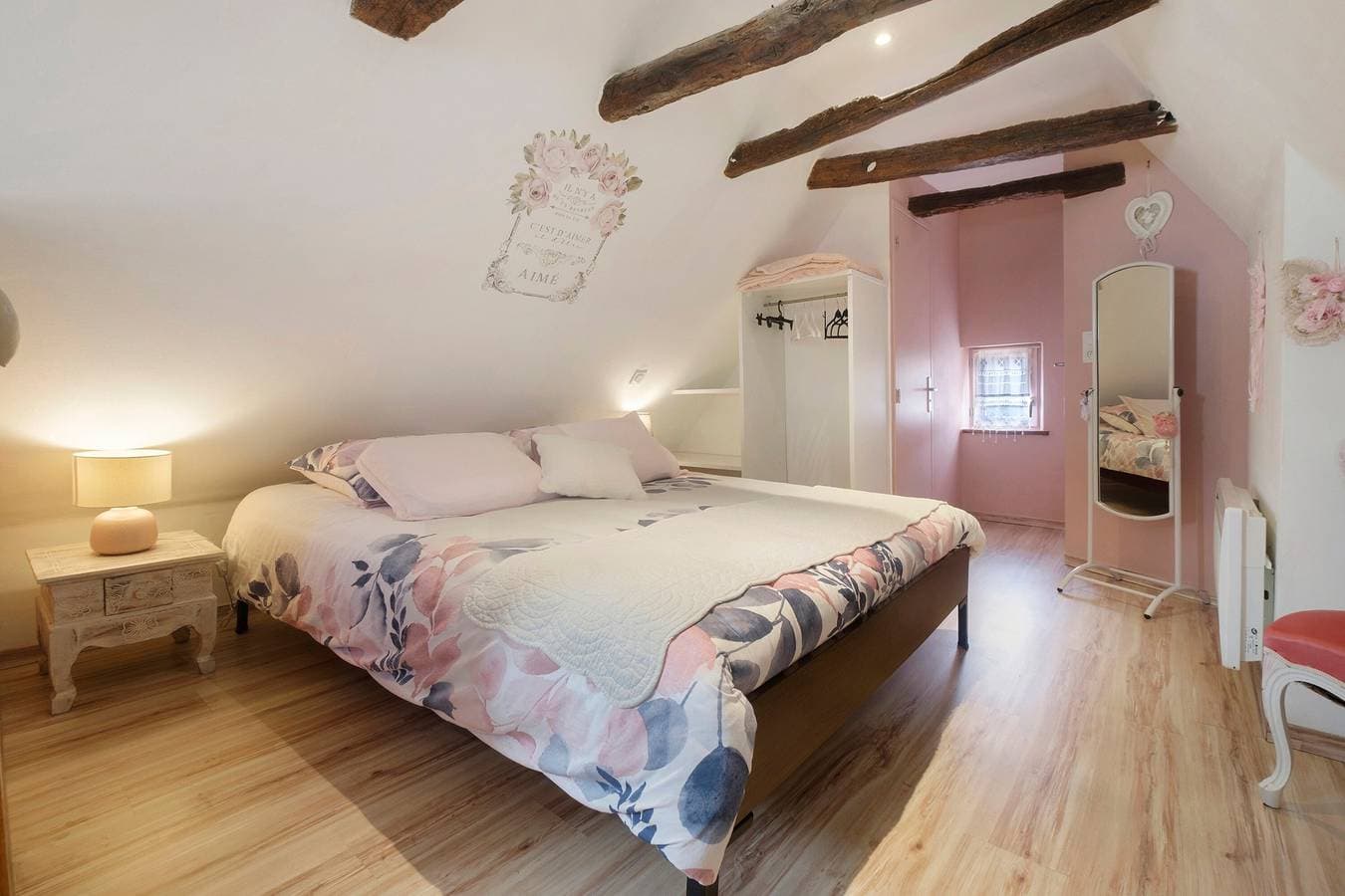 Foto 11 von 32: Ferienhaus „La Perle Rosée“ mit privater Terrasse und WLAN