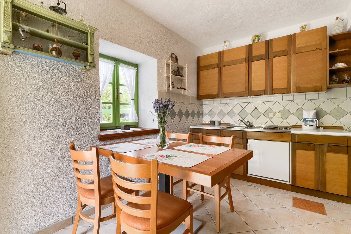 Foto 5 von 31: Traditionelles Steinhaus Adrian