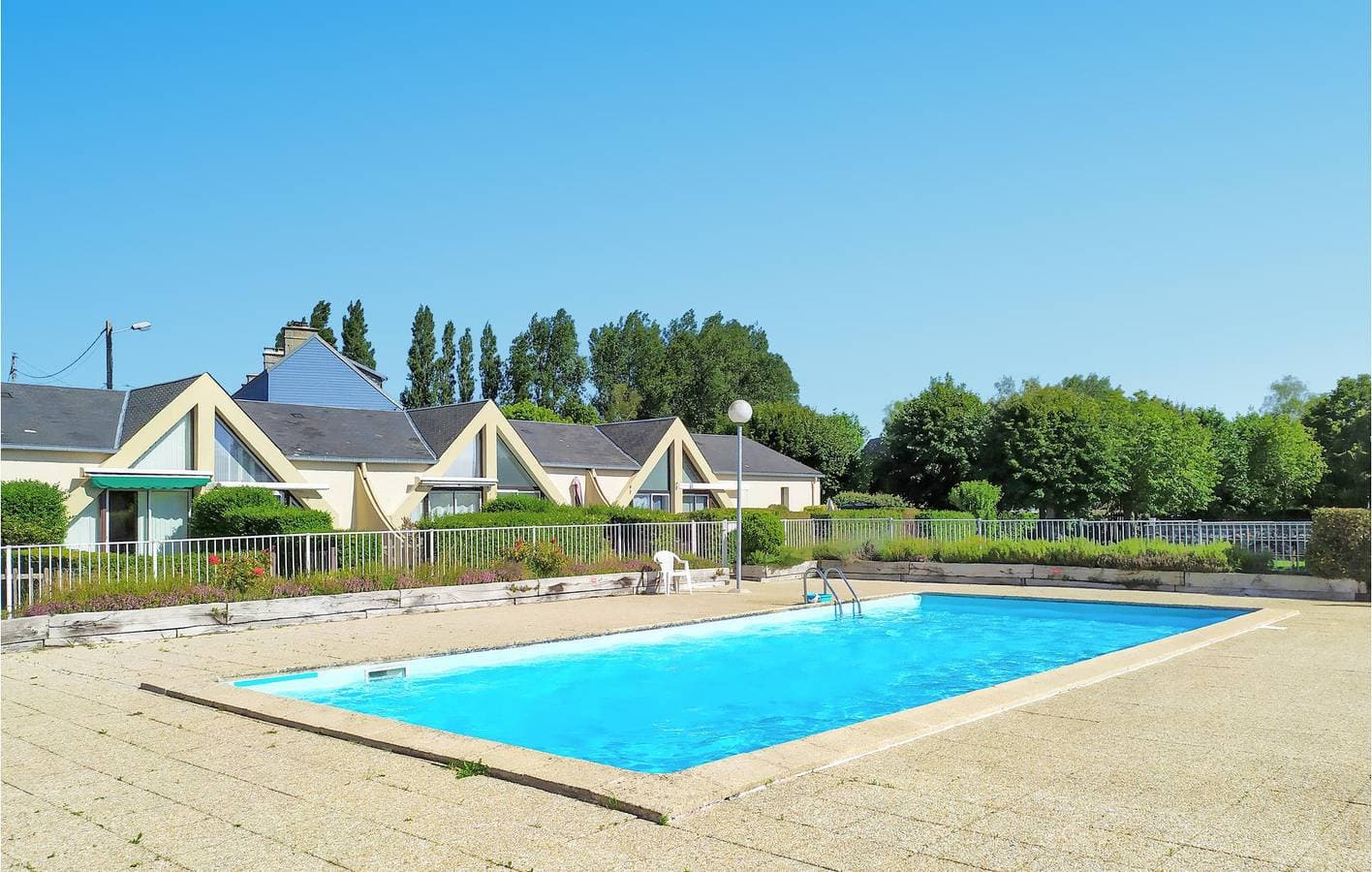 Foto 2 von 21: Apartment am Strand mit Pool und Parkplatz - 2,5 km zum Strand