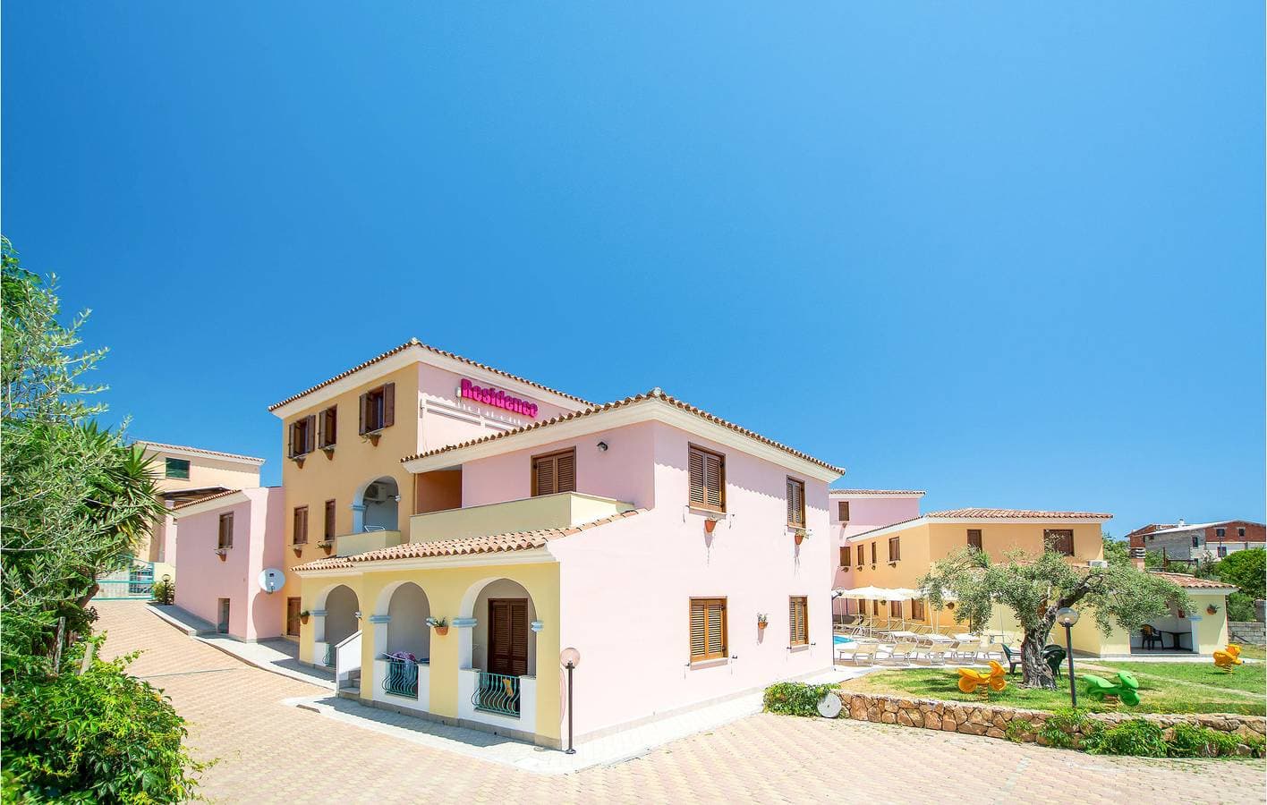 Urlaub auf Sardinien: Klimaanlage, Parkplatz, Küche, Pool & WiFi! 1