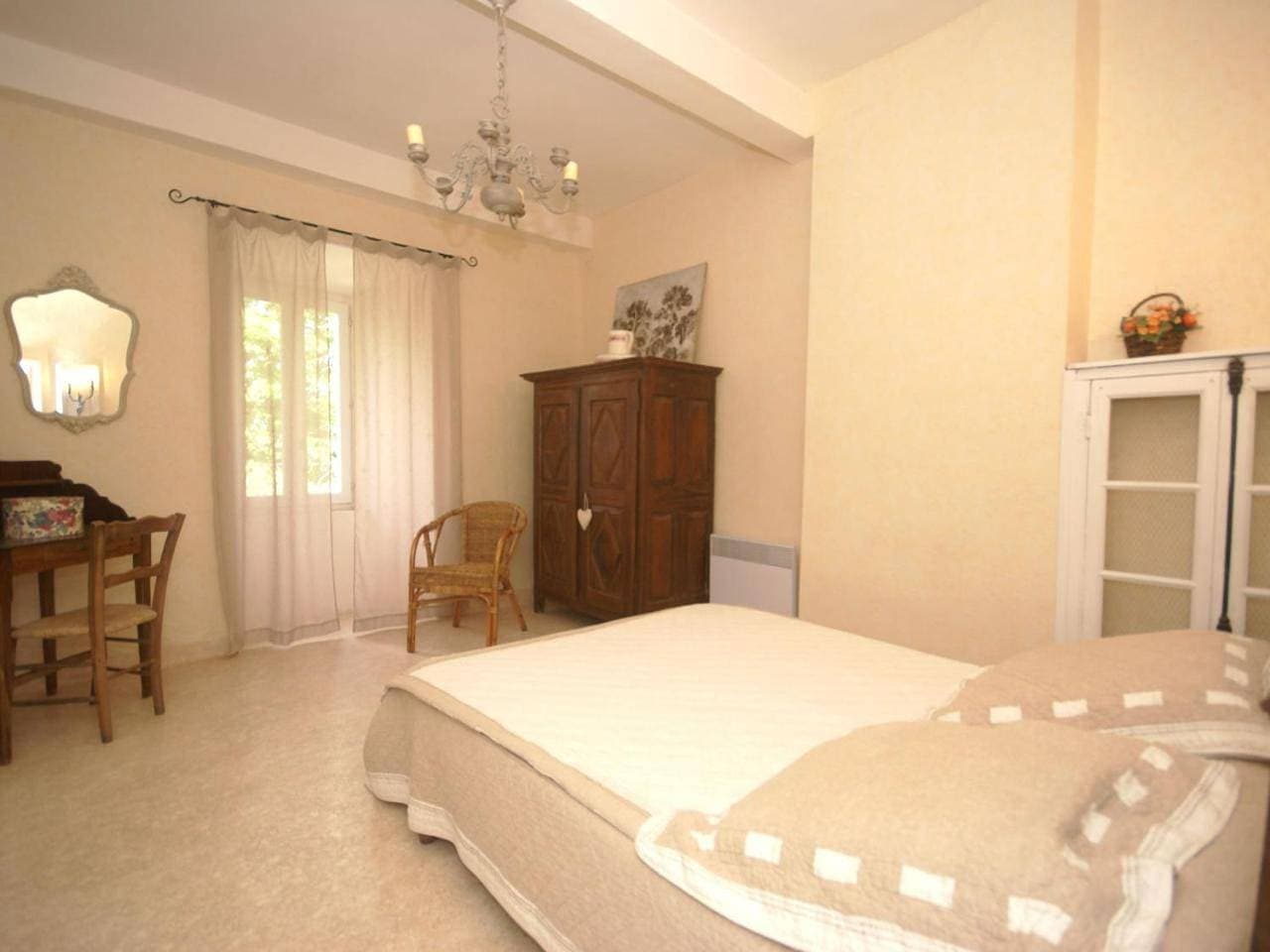 Foto 13 von 42: Three-Bedroom Holiday Home