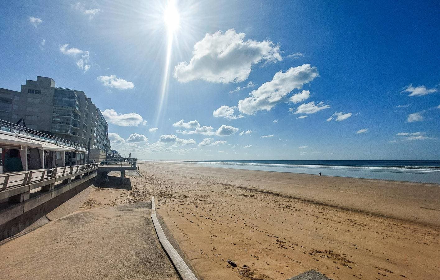 Foto 4 von 16: Gemütliches Apartment 200m zum Strand mit Parkplatz und Geschirrspüler
