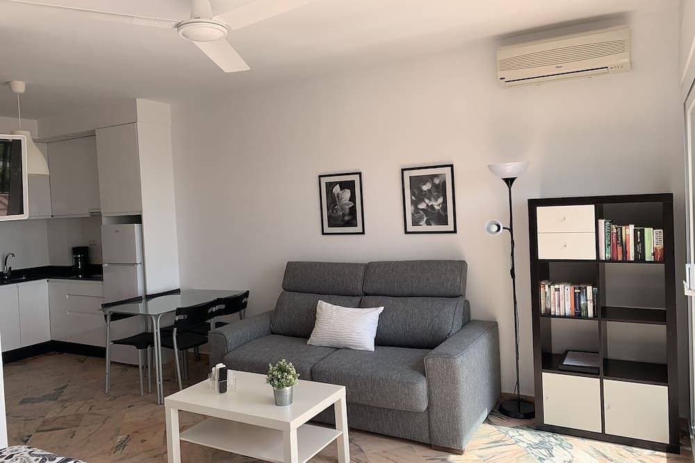 Foto 10 von 16: Apartment 817 on the beachfront with sea views