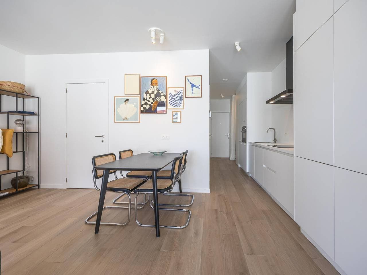 Foto 7 von 17: Moderne, helle Studio in Meernähe