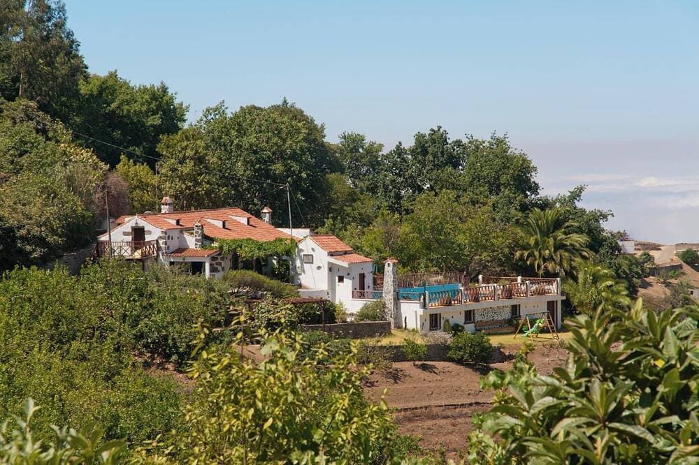 Foto 12 von 22: Ferienhaus mit Gemeinschaftspool in Fontanales
