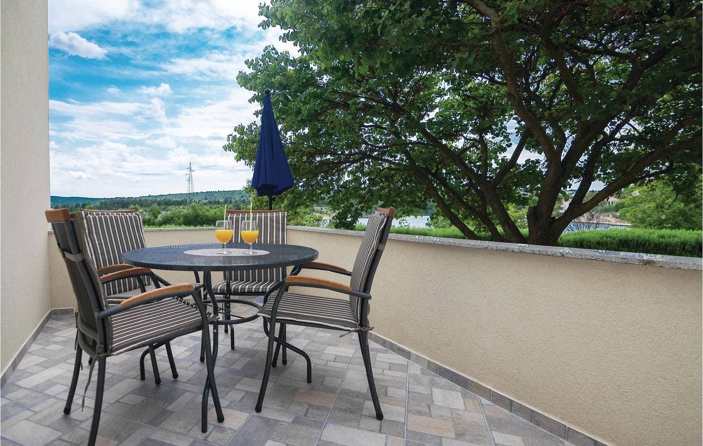 Foto 13 von 34: Apartment am Meer mit Terrasse, WLAN und Parkplatz – 1,5 km bis zur Küste