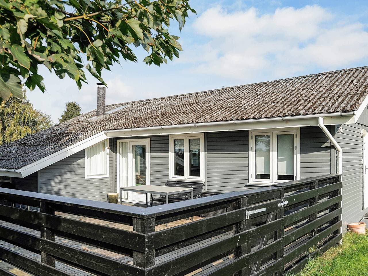 Foto 1 von 15: 4 Personen Ferienhaus in Stege