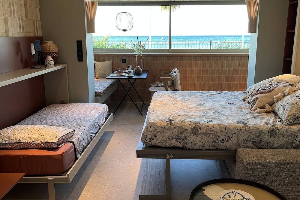 Foto 4 von 30: Luxurious Waterfront Apartment Cote D'Azur