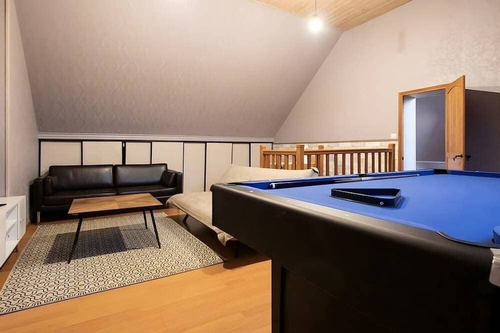 Foto 11 von 30: L'Hermitage, jardin, billard et wifi haut débit