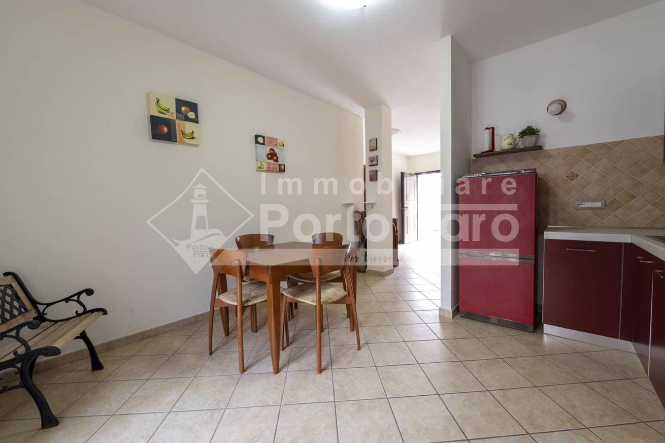 Foto 3 von 12: Ferienwohnung für 4 Personen