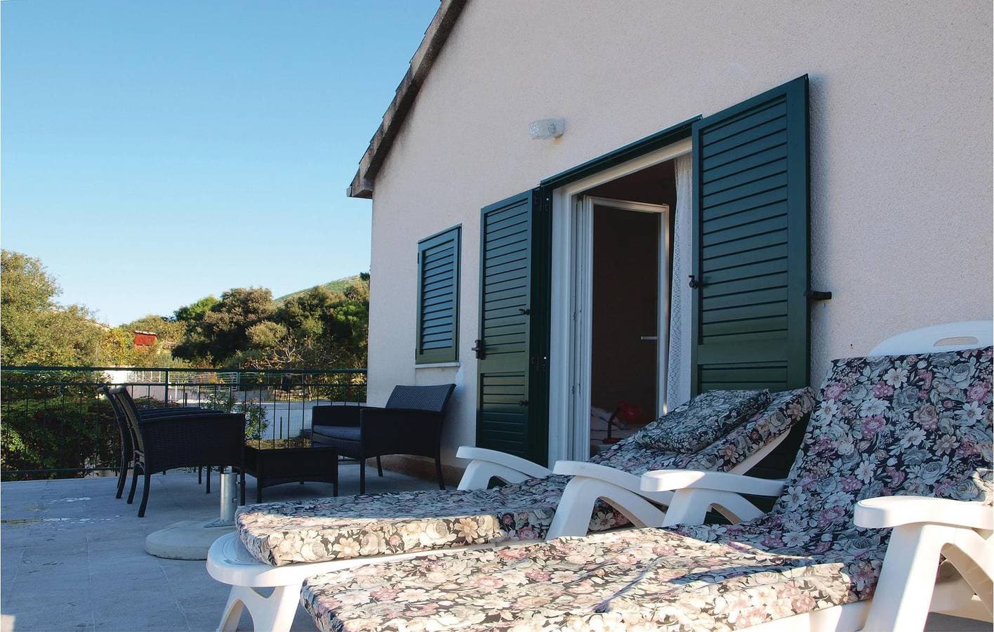 Foto 13 von 32: Apartment am Meer mit Terrasse, WLAN und Parkplatz – 1,5 km vom Camp Vala entfernt