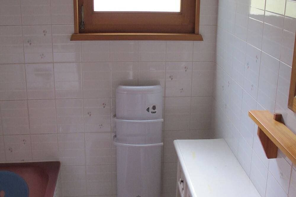 Foto 4 von 14: Am Waldrand ruhiges, gemütliches Holzchalet