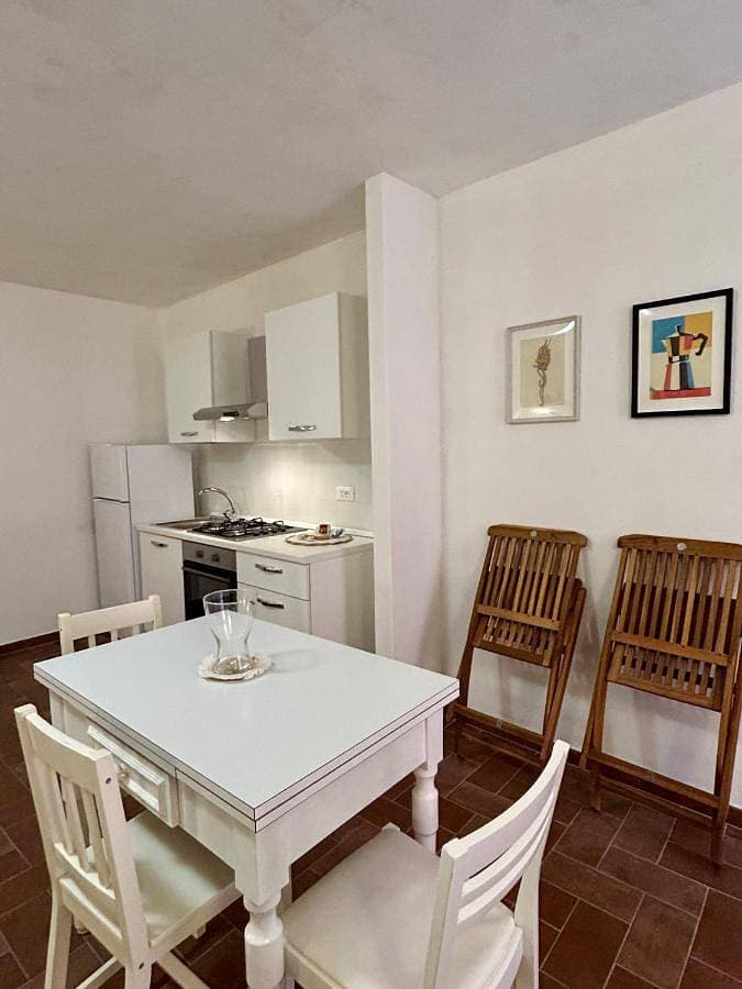 Foto 2 von 29: One-Bedroom Apartment