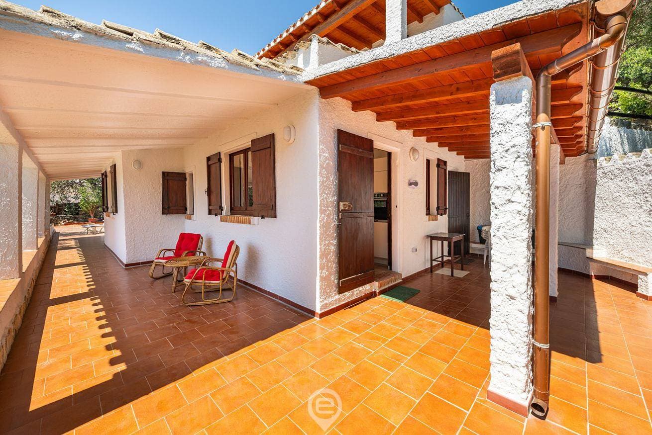 Foto 6 von 52: Villa für 4 Personen mit Meerblick