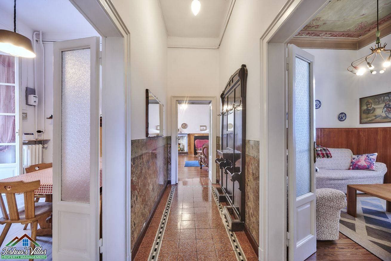 Foto 11 von 42: Villa für 8 Personen mit Garten