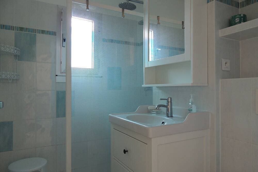 Foto 4 von 30: Traumblick Terrasse, Pools, Tennis, Parkpl, AirCon, 2 Wc, Top-WLAN (workation)