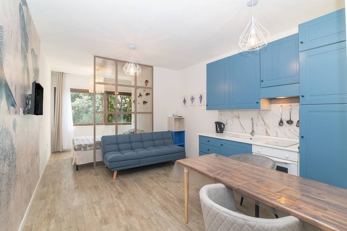 Foto 3 von 25: Apartment 'Palau Alba' mit Gemeinschaftsgarten und mobiler Klimaanlage
