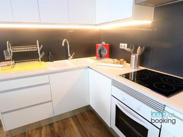 Foto 13 von 48: Ferienwohnung für 4 Personen mit Terrasse