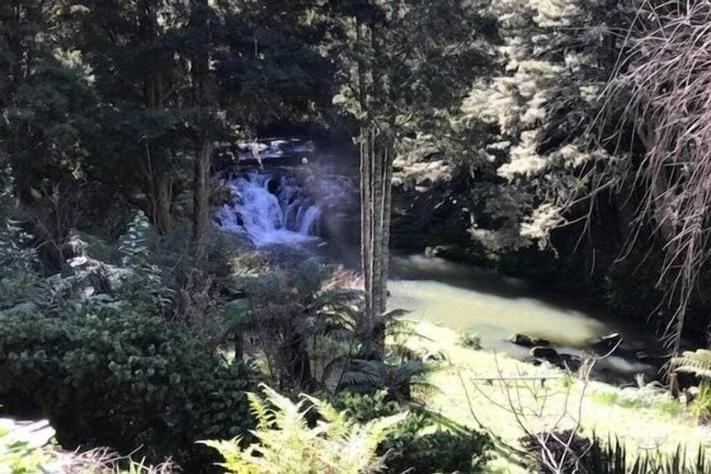 Foto 4 von 7: Das Wasserfall-Versteck