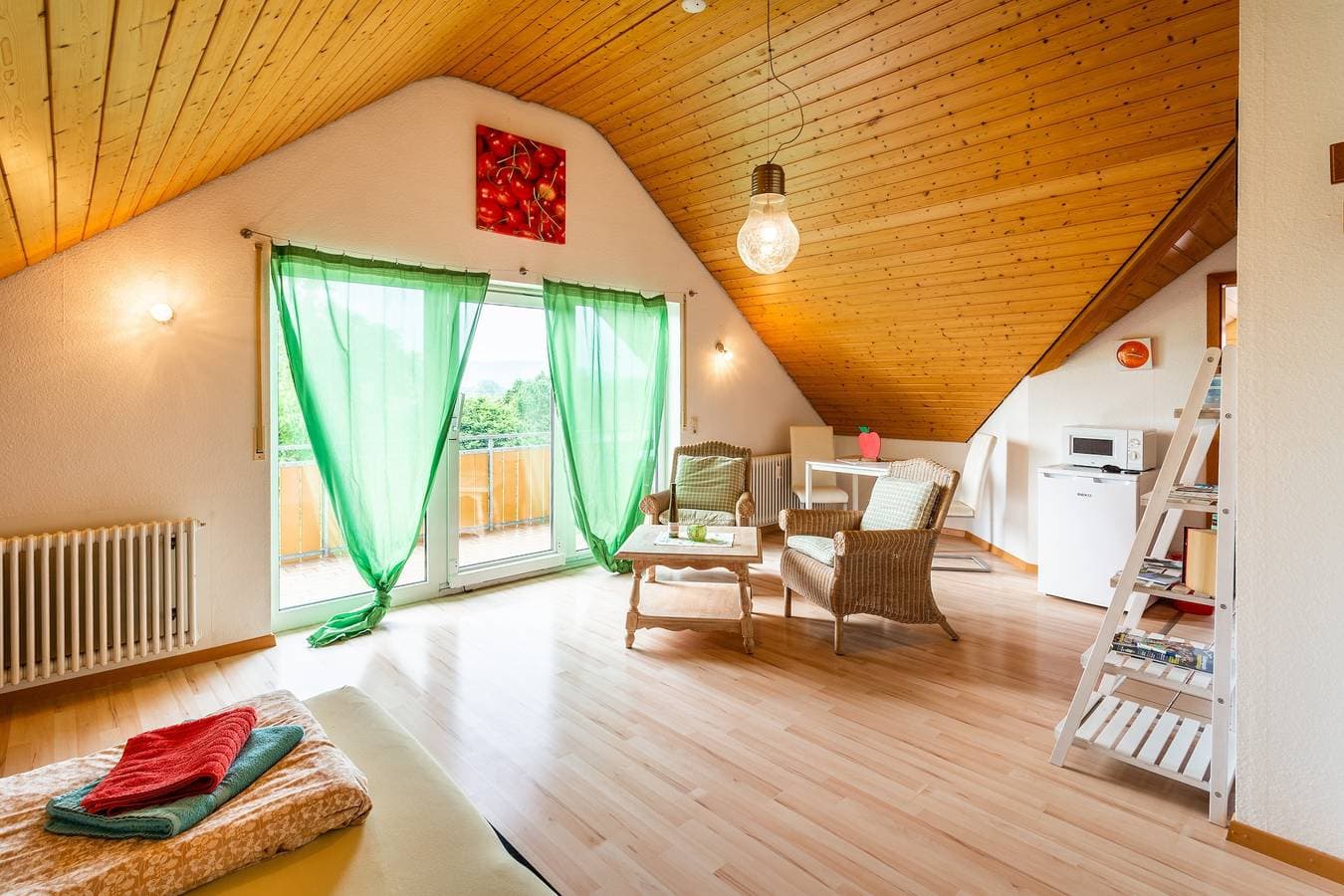 Foto 3 von 10: Ferienwohnung 'Jonagold' mit Balkon und WLAN