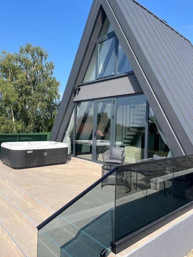 Foto 5 von 62: Villa with Private Pool