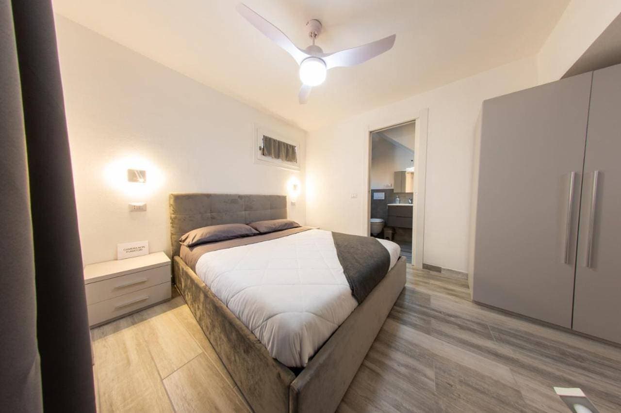 Foto 4 von 10: Double Room with Private Bathroom