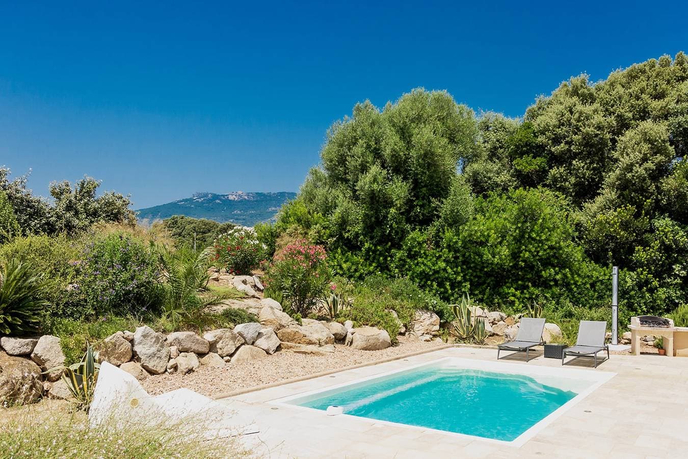 Foto 4 von 25: Villa "Les Oliviers“ mit Pool – in der Nähe der Strände in Südkorsika