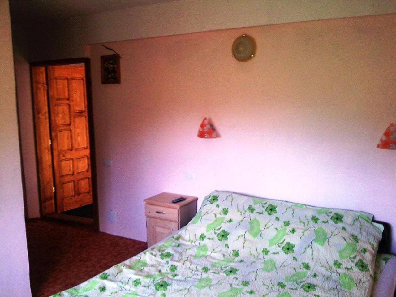 Foto 6 von 11: Double Room with Balcony