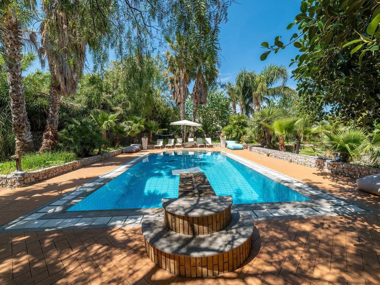 Foto 3 von 44: Gemütliches Haus in Carini mit privatem Pool