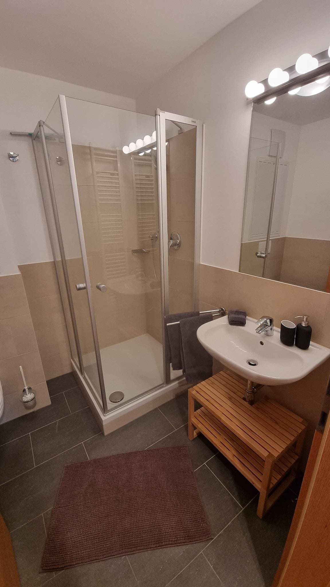 Foto 7 von 11: Appartement/Fewo, Dusche, Wc, 1 Schlafraum