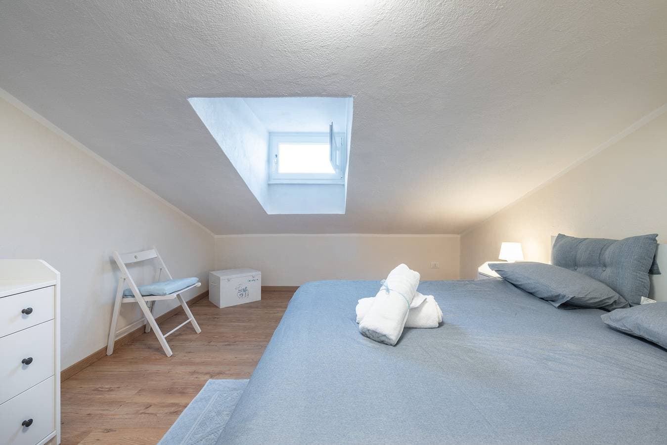 Foto 11 von 24: Ferienwohnung 'Al Chiaro Di Luna' mit Balkon, WLAN und Klimaanlage