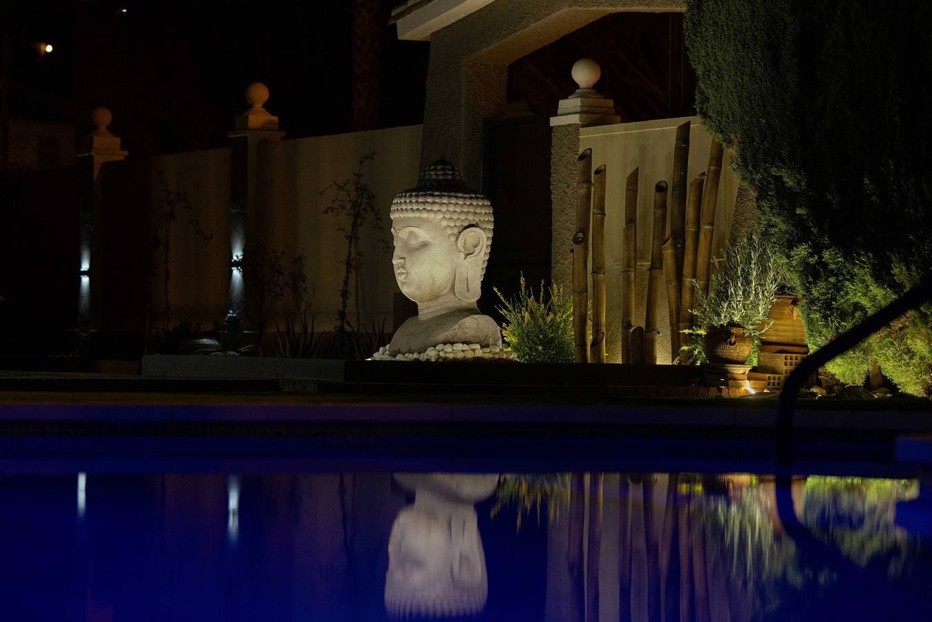 Foto 2 von 45: Villa 'Málaga Beach - Golf' mit privatem Pool, WLAN und Klimaanlage