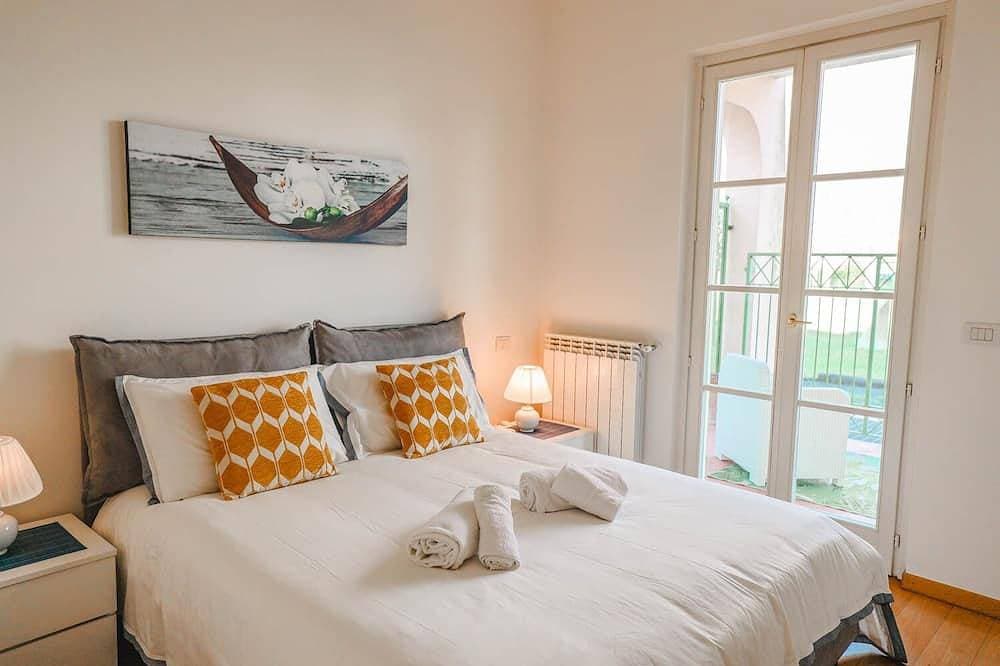 Near The Sea - Private Terrace, Parking Space And 2 Bikes 1