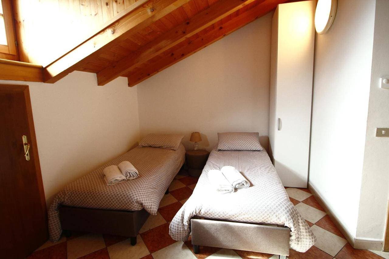 Foto 4 von 8: Double Room
