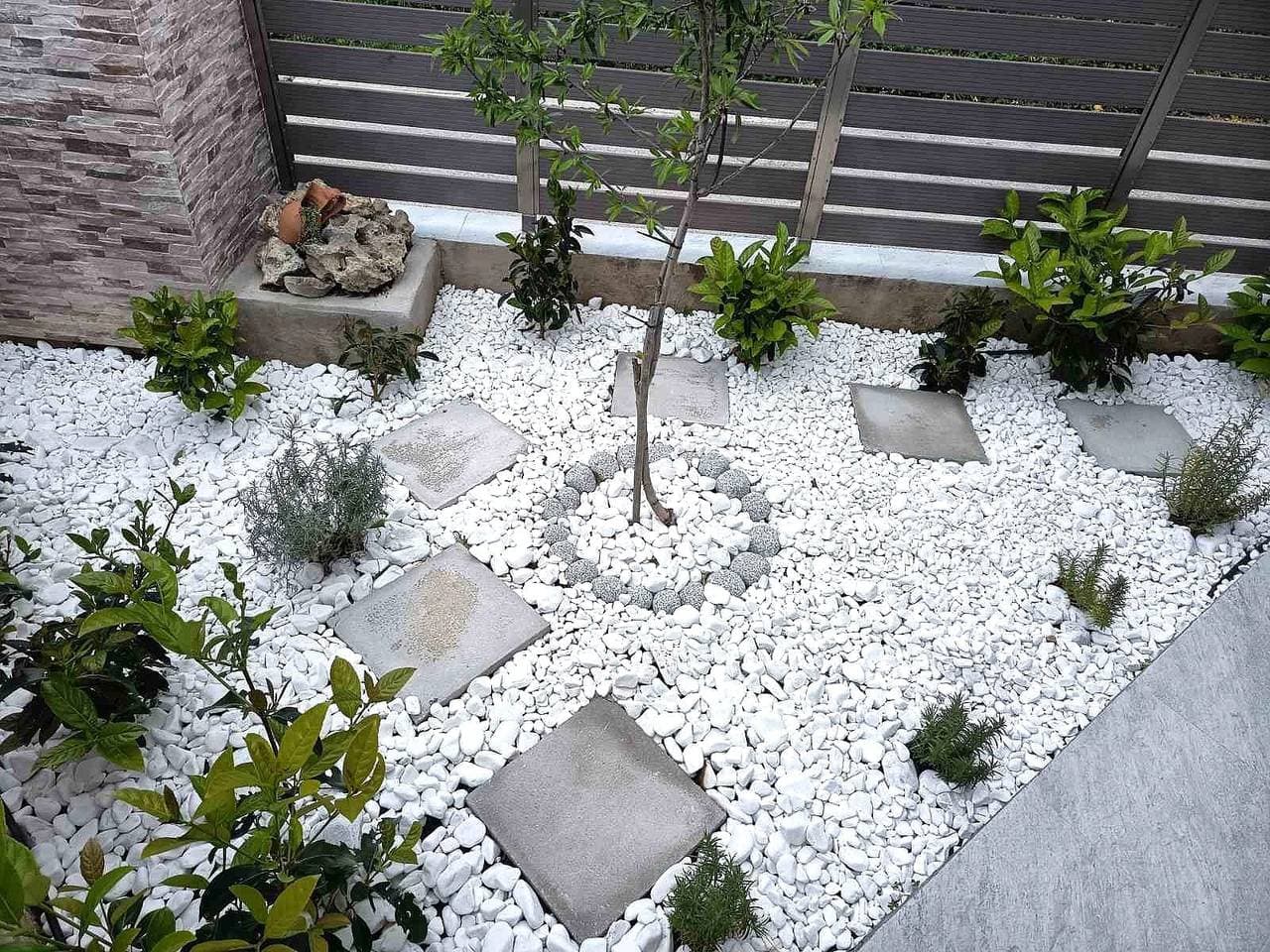 Foto 8 von 24: Ferienwohnung für 2 Personen mit Garten