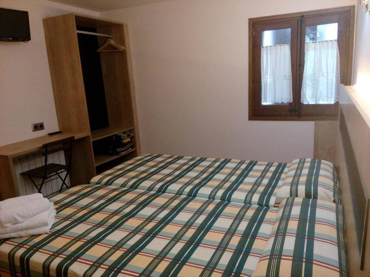 Foto 9 von 10: Budget Twin Room