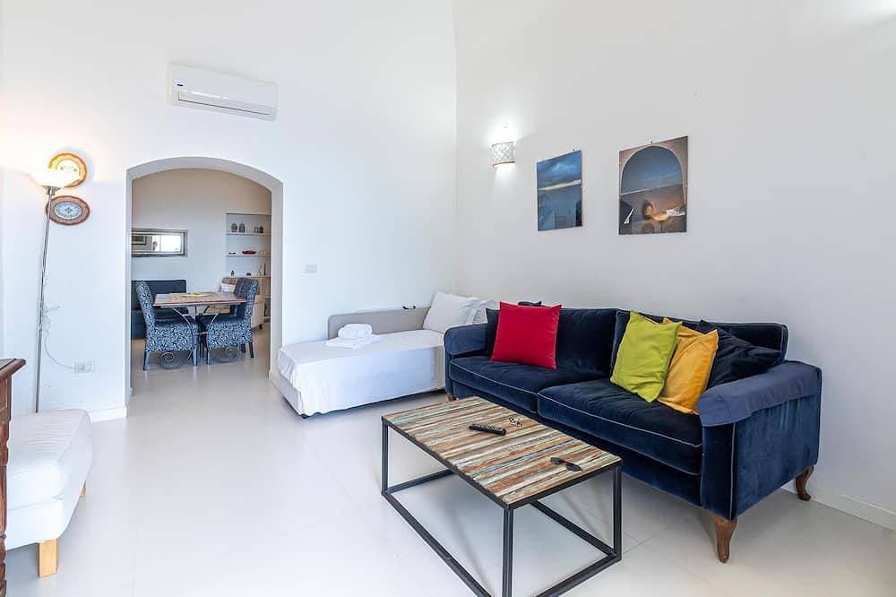 Foto 10 von 30: Amazing apartment in Raito with WiFi