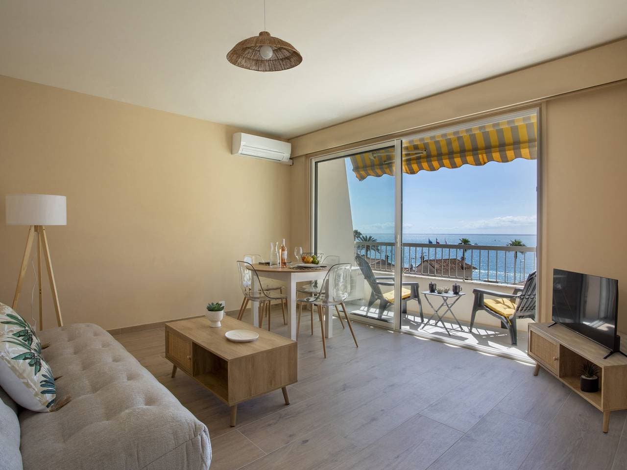 Foto 2 von 28: Cros de Cagnes