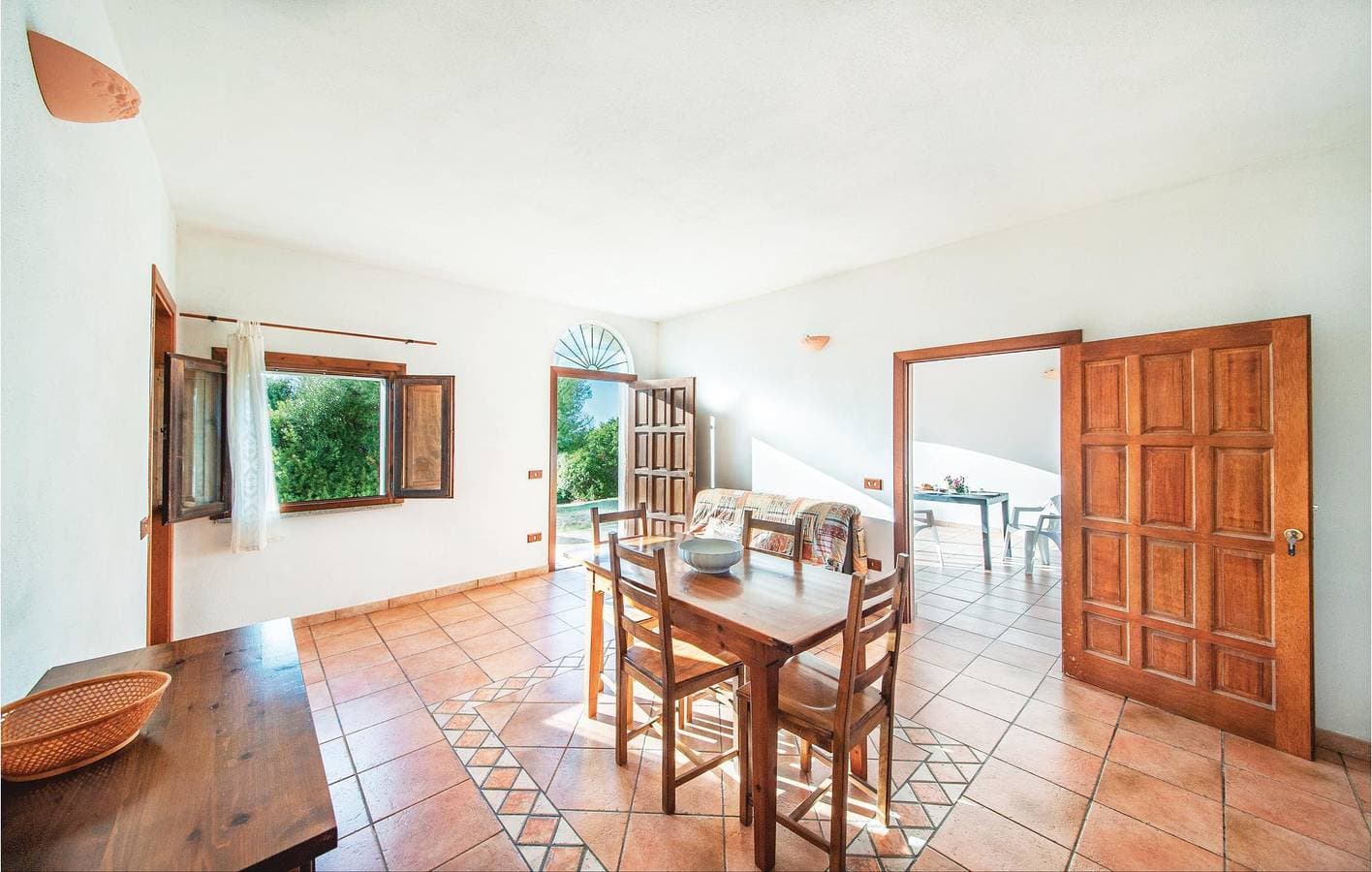 Foto 12 von 22: Apartment mit Meerblick, Pool und Parkplatz - 2 km zum Strand