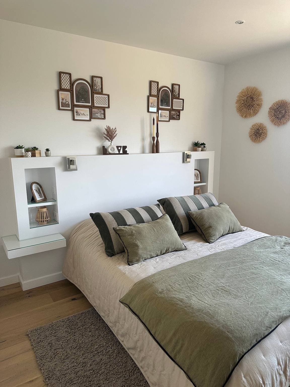 Foto 10 von 27: Ferienhaus „Traumnest mit Whirlpool“, privatem Pool, WLAN und Klimaanlage