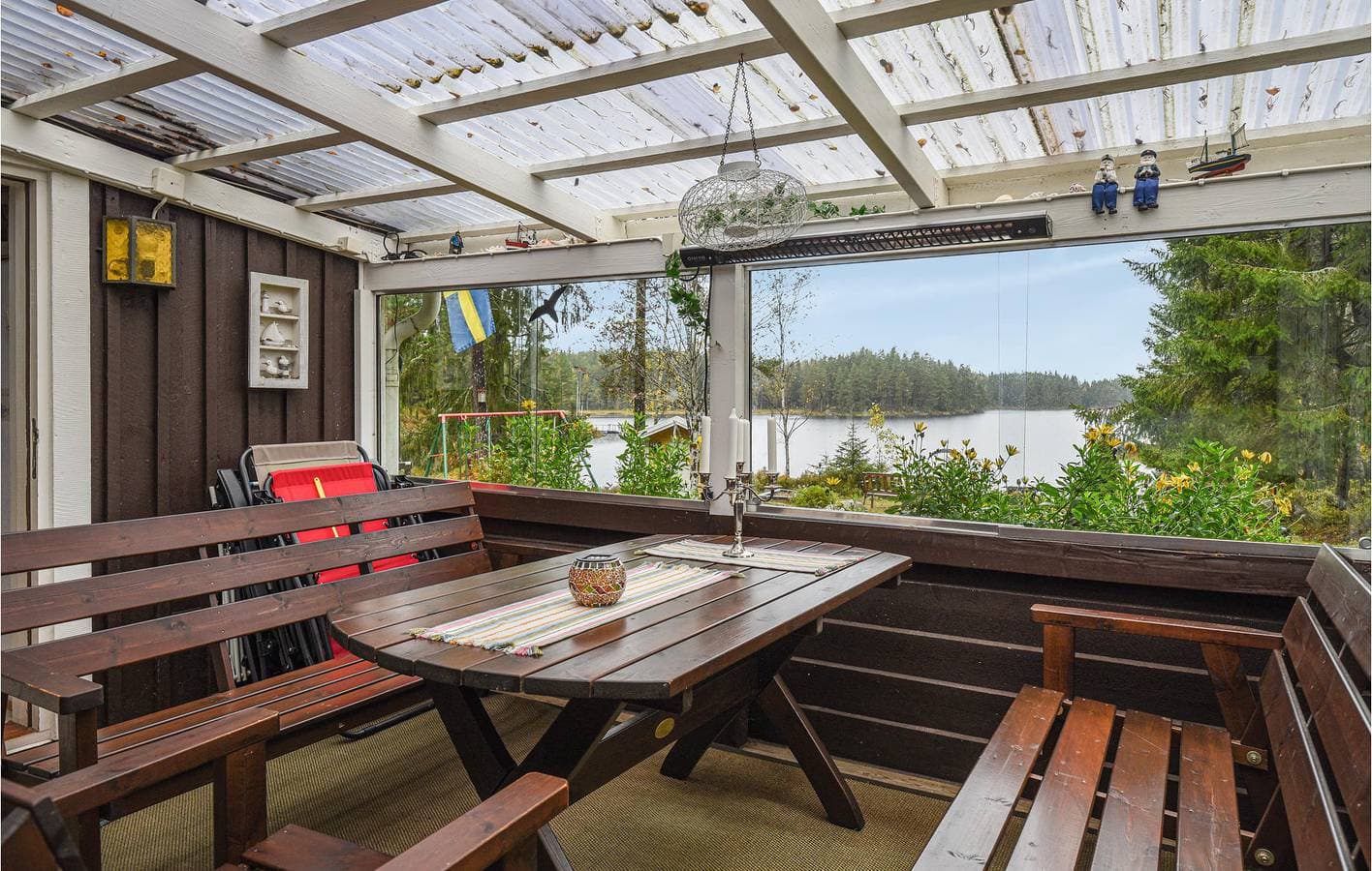 Foto 6 von 26: Ferienhaus für 4 Personen mit Seeblick