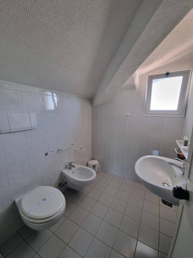 Foto 4 von 11: Double Room with Balcony and Sea View