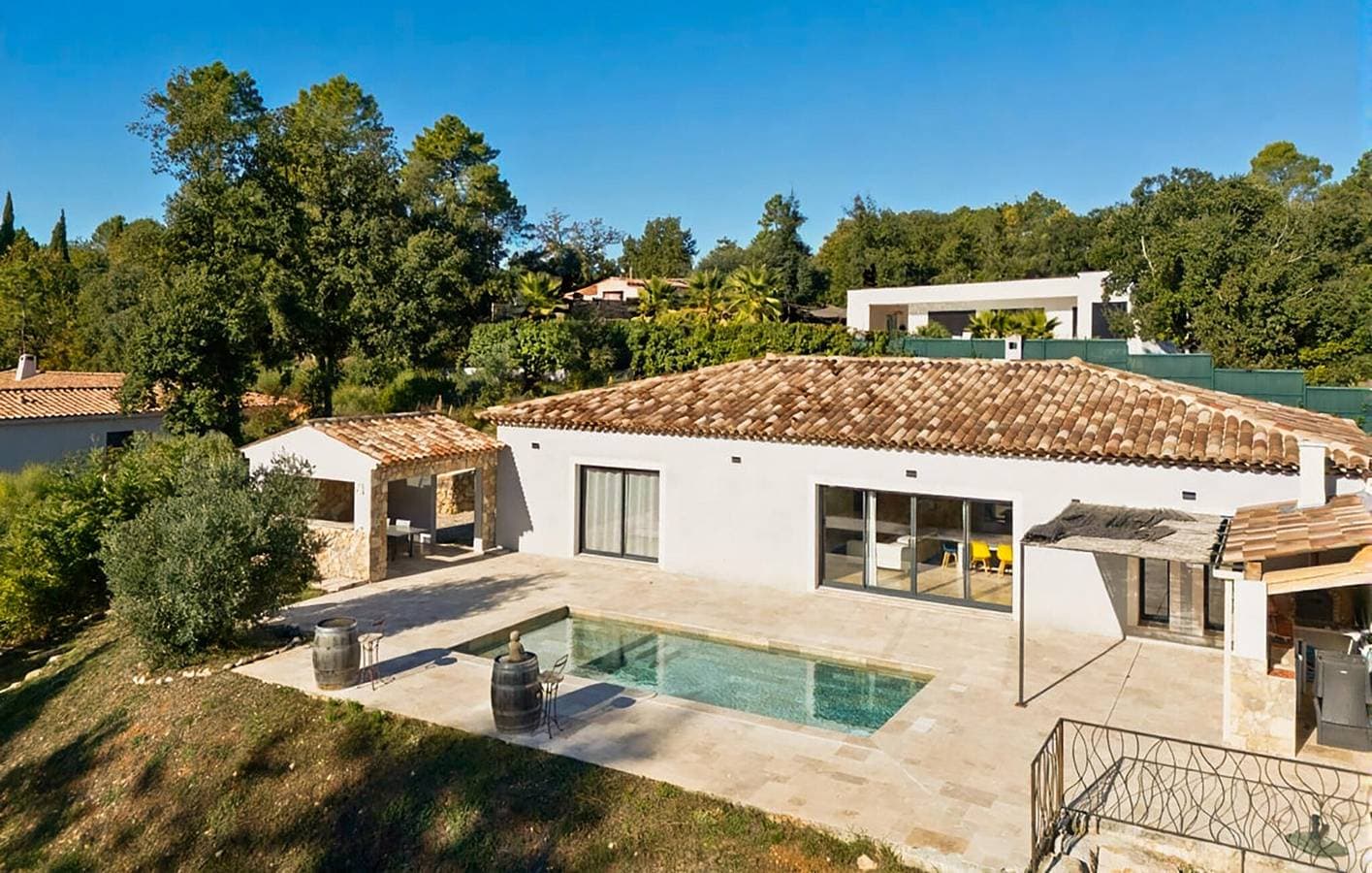 Foto 6 von 25: Luxuswohnung mit Pool, WLAN und Parkplatz – Montauroux