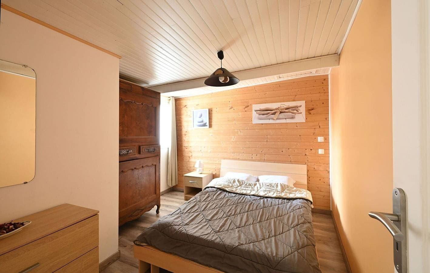 Foto 6 von 18: Ferienhaus „La Venelle des Ormeaux“ mit privater Terrasse und WLAN
