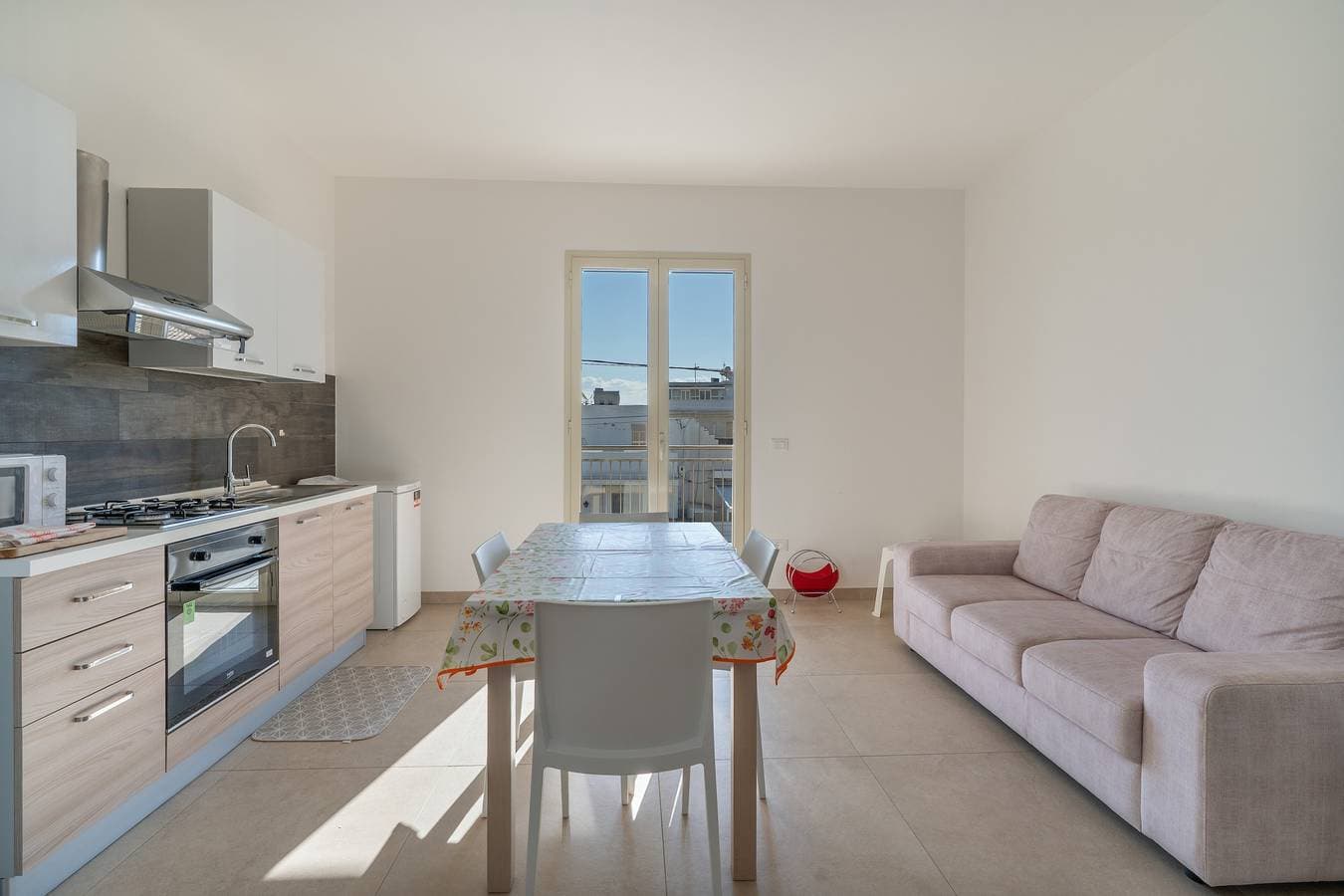 Foto 4 von 40: Ferienwohnung 'Lungomare Avola  with Sea' mit Balkon, WLAN und Klimaanlage